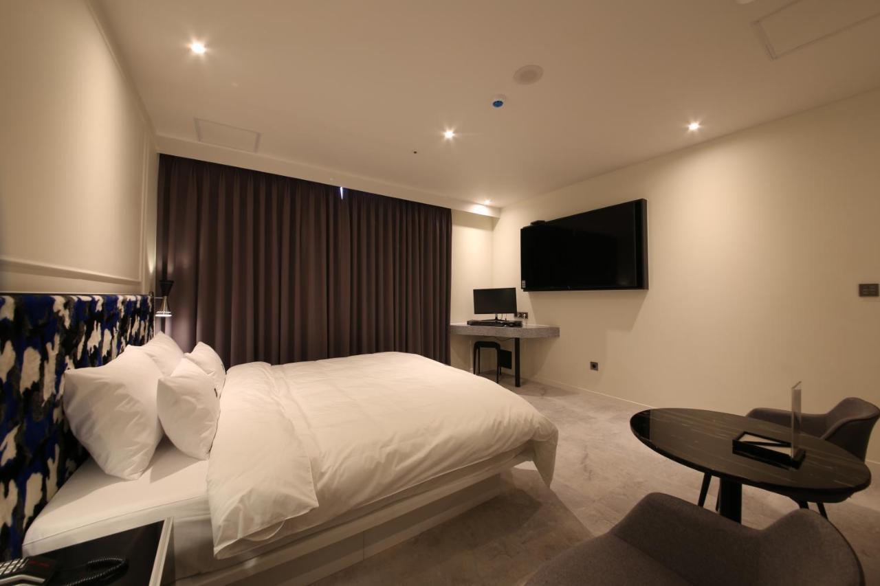 Zam101 Hotel Gimhae ภายนอก รูปภาพ