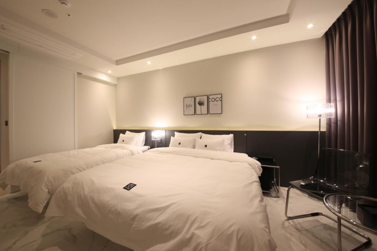 Zam101 Hotel Gimhae ภายนอก รูปภาพ