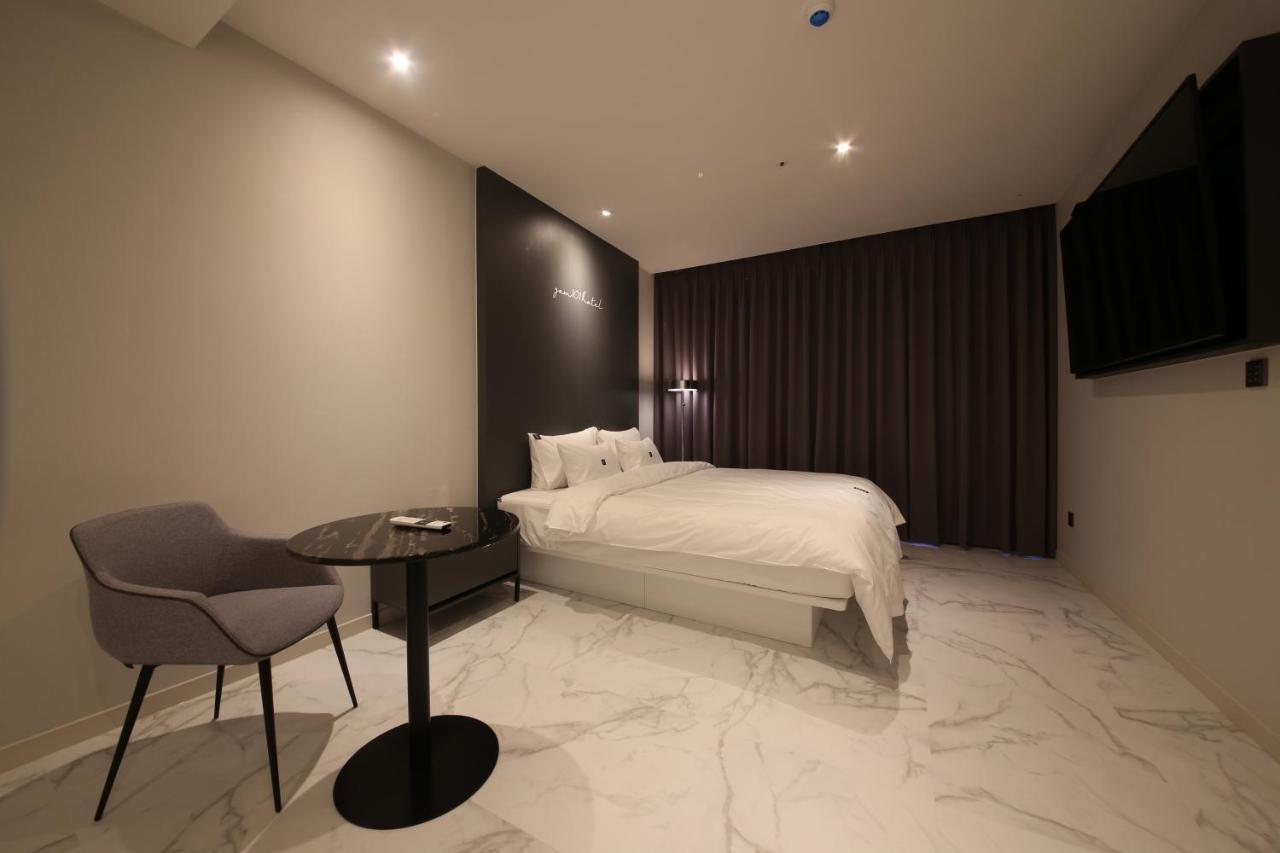 Zam101 Hotel Gimhae ภายนอก รูปภาพ