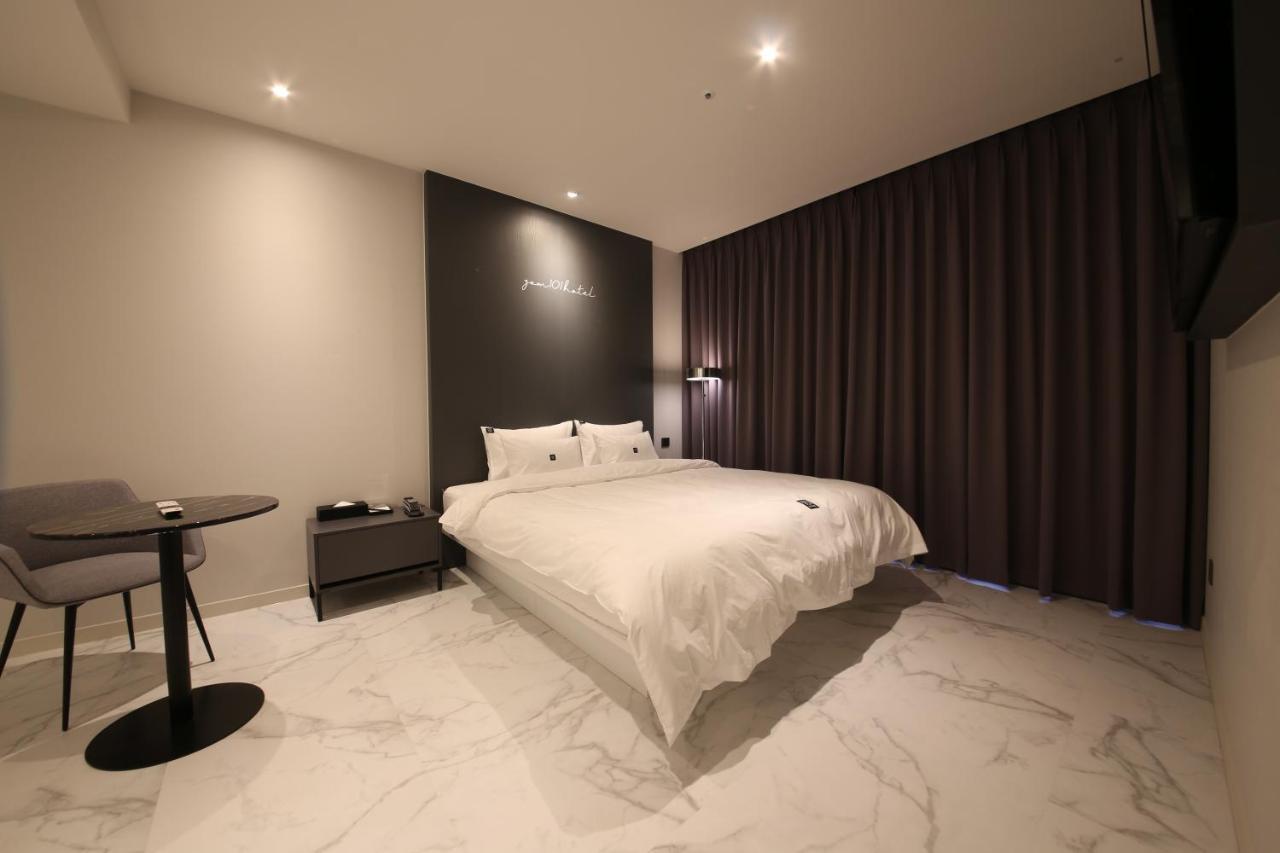 Zam101 Hotel Gimhae ภายนอก รูปภาพ