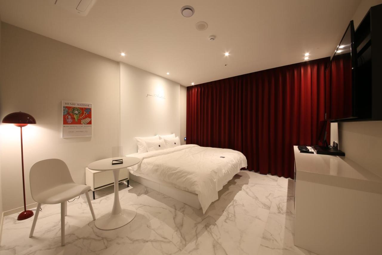 Zam101 Hotel Gimhae ภายนอก รูปภาพ