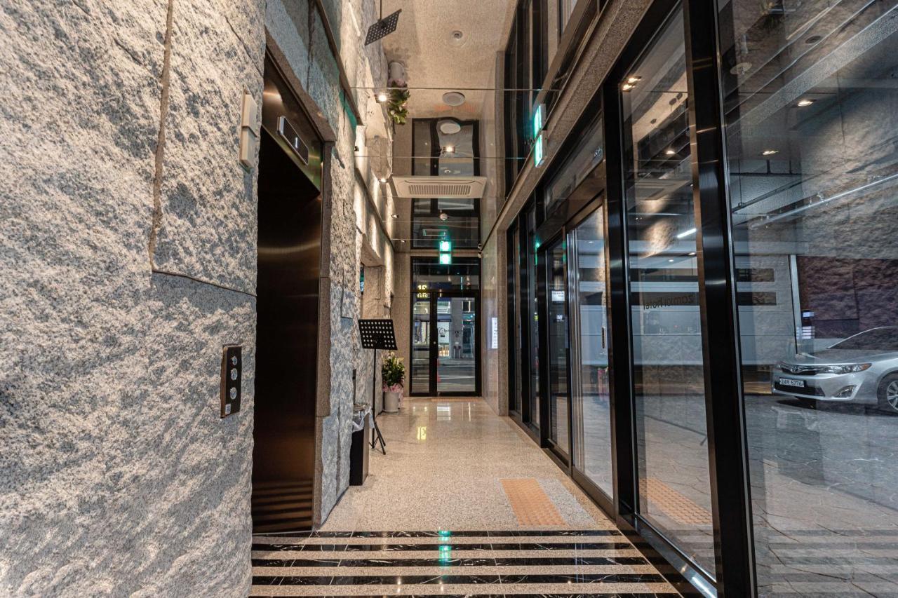 Zam101 Hotel Gimhae ภายนอก รูปภาพ