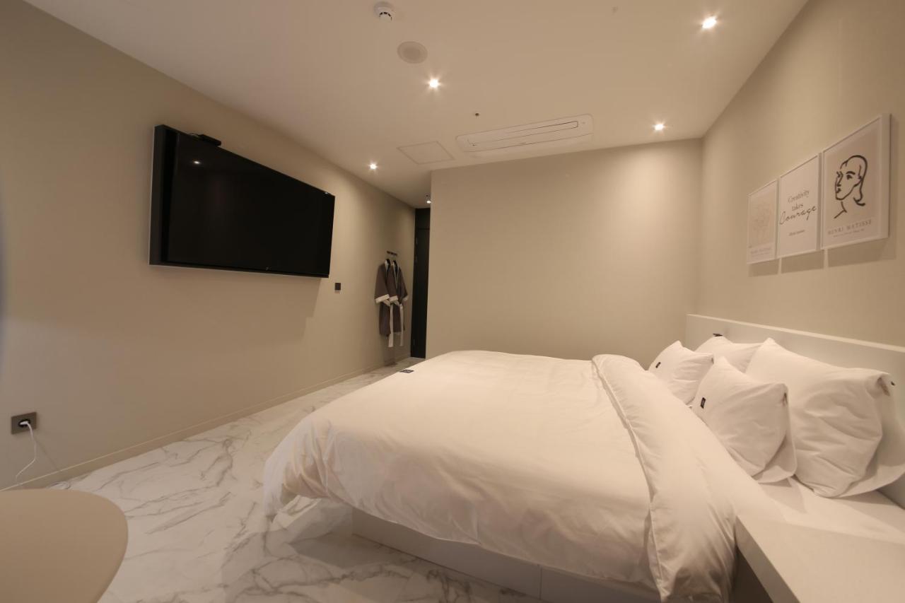 Zam101 Hotel Gimhae ภายนอก รูปภาพ
